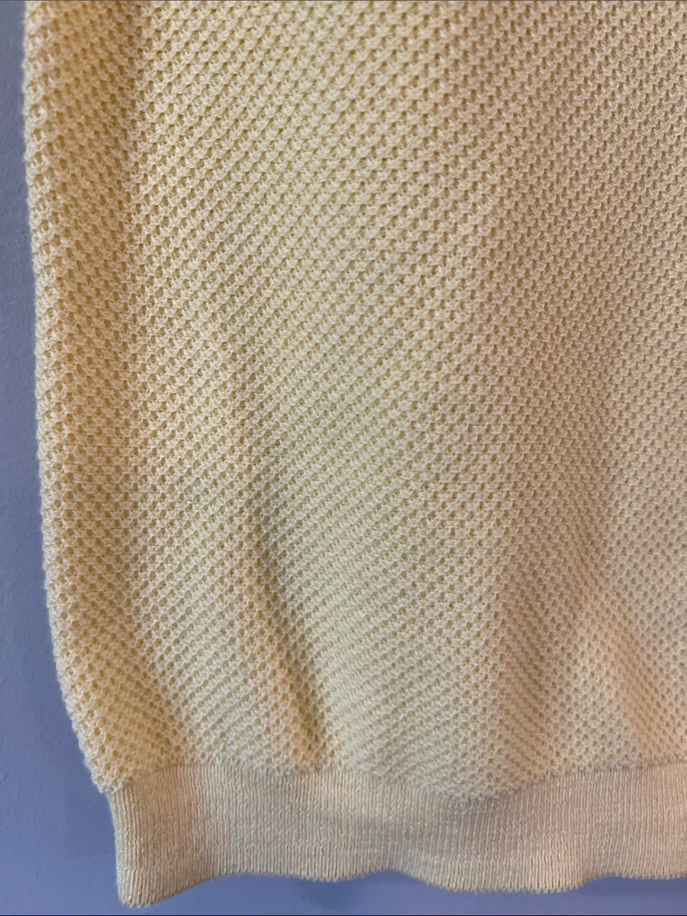 J. Crew - M, Yellow Textured Knit Top with Navy Daisy-Print Collar